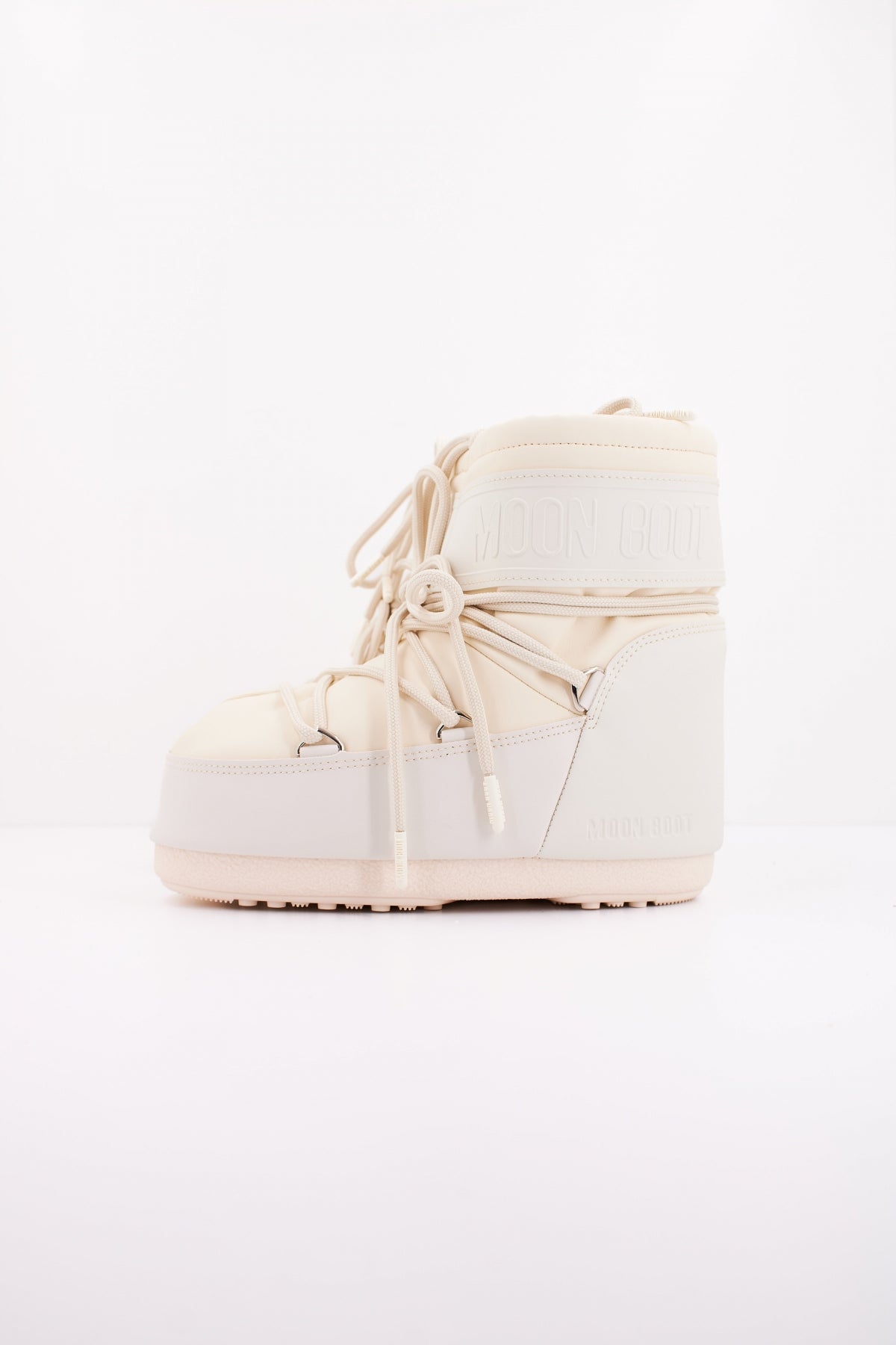 MOON BOOT MB ICON LOW RUBB en color BLANCO  (1)