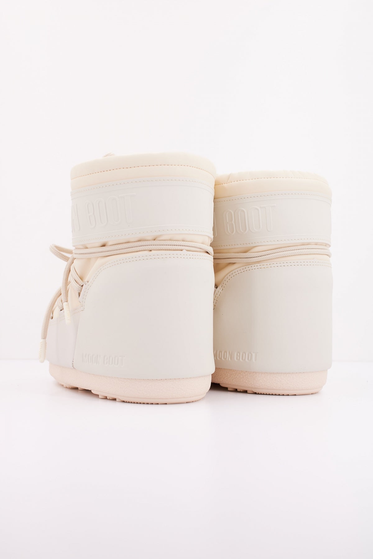 MOON BOOT MB ICON LOW RUBB en color BLANCO  (4)