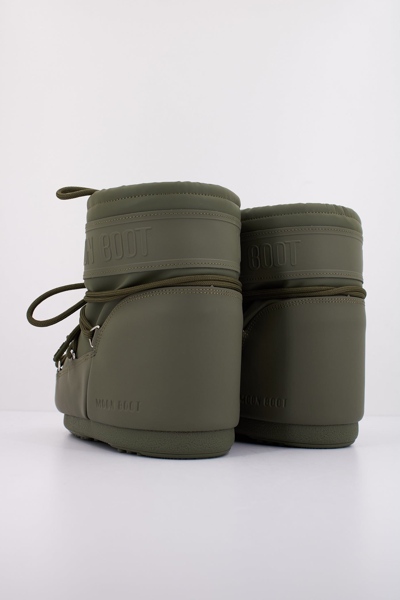 MOON BOOT MB ICON LOW RUBBE en color VERDE (4)