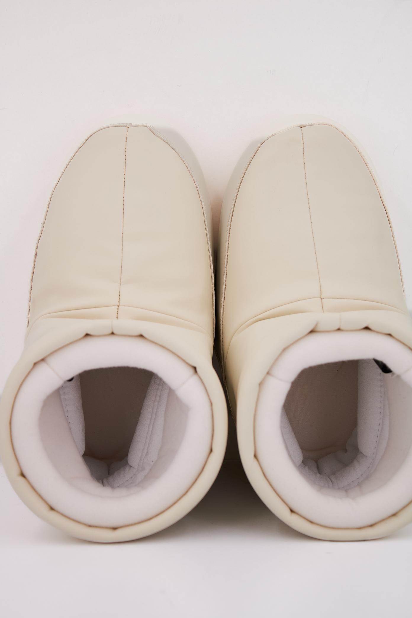 MOON BOOT MB ICON LOW NOLA en color BEIS (3)