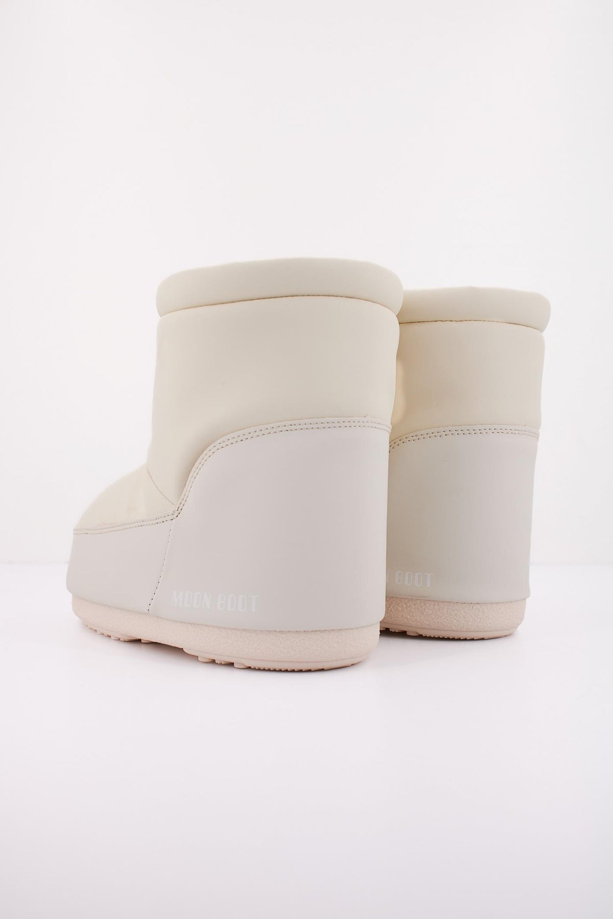 MOON BOOT ICON LOW NOLACE RUBBER K en color BEIS (4)