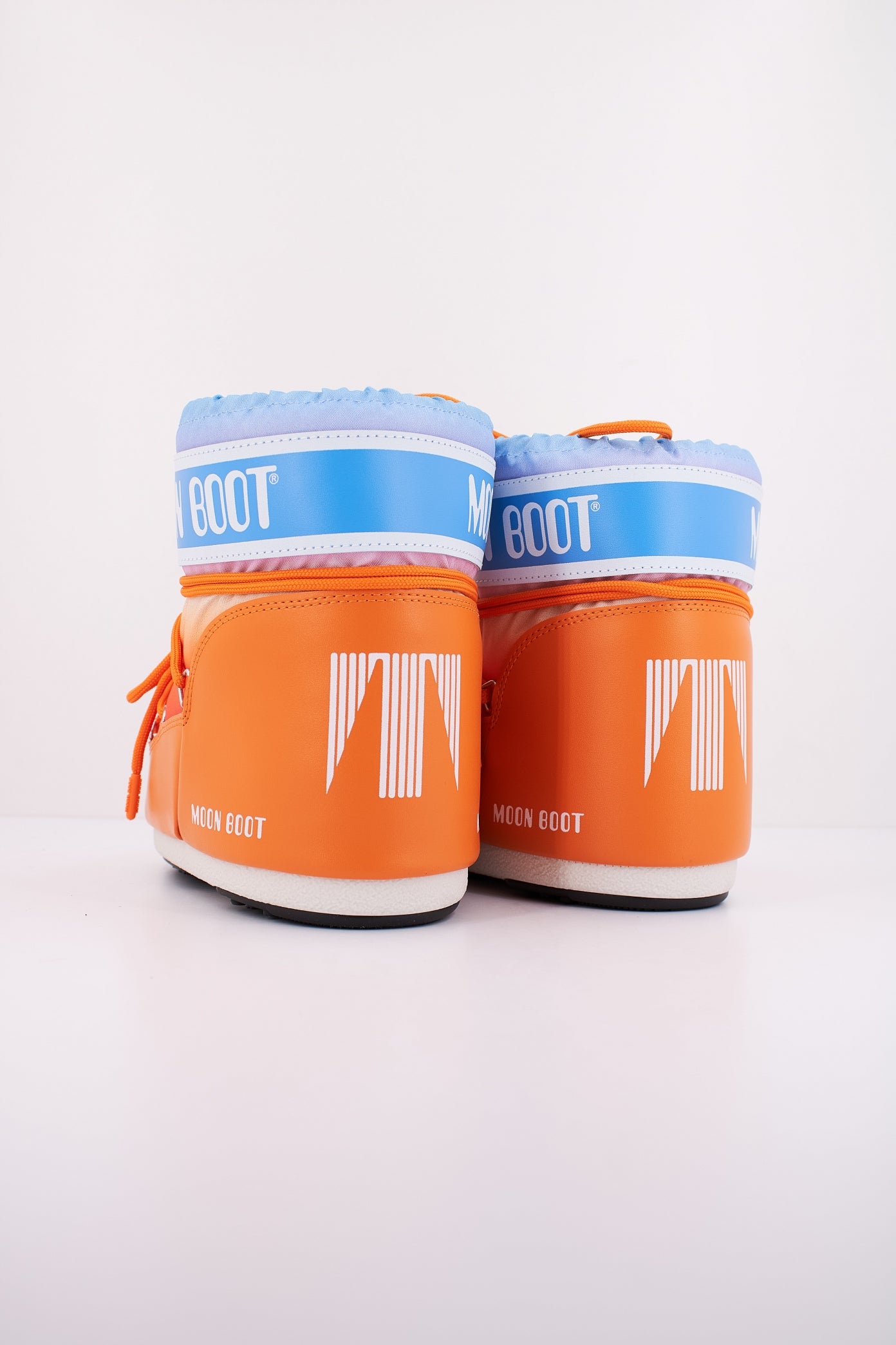 MOON BOOT MB ICON LOW SUNRI en color NARANJA (4)