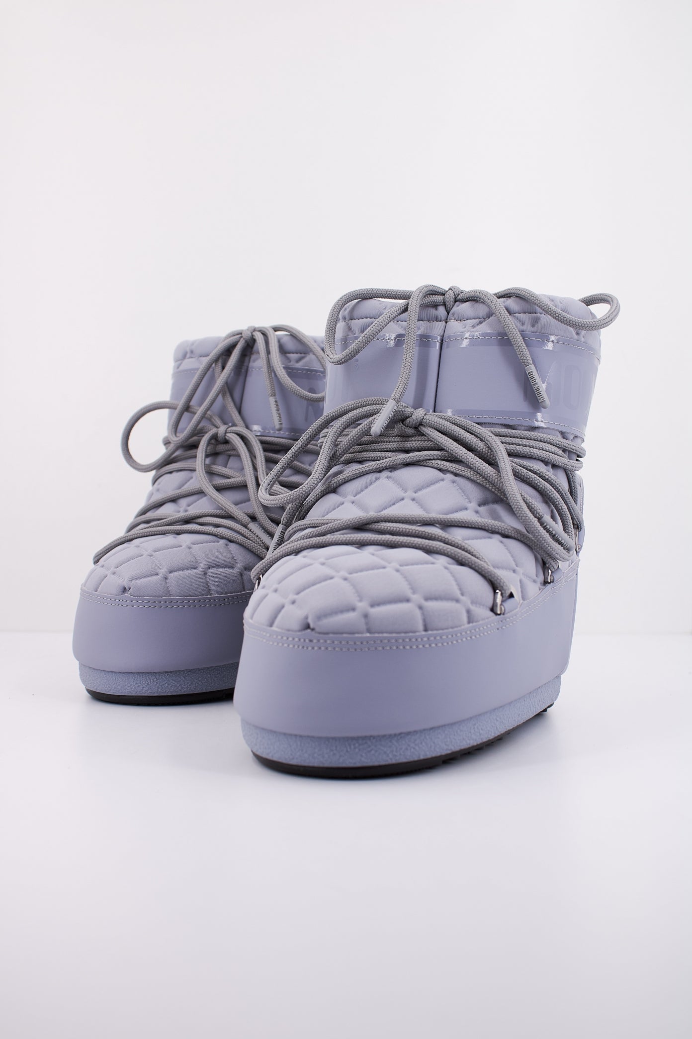 MOON BOOT MB ICON LOW QUILT en color GRIS (2)