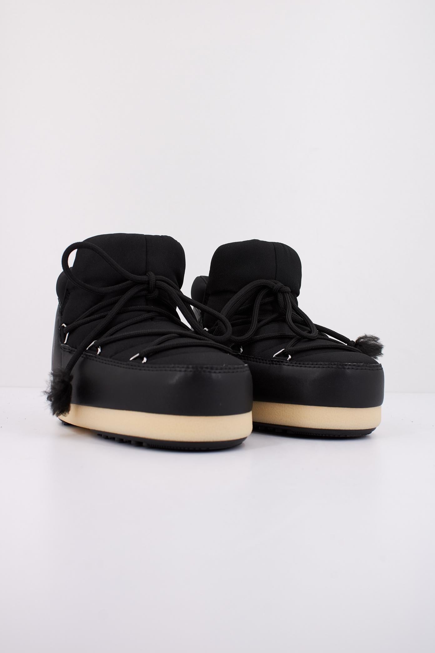 MOON BOOT MB EVX PUMPS en color NEGRO (2)
