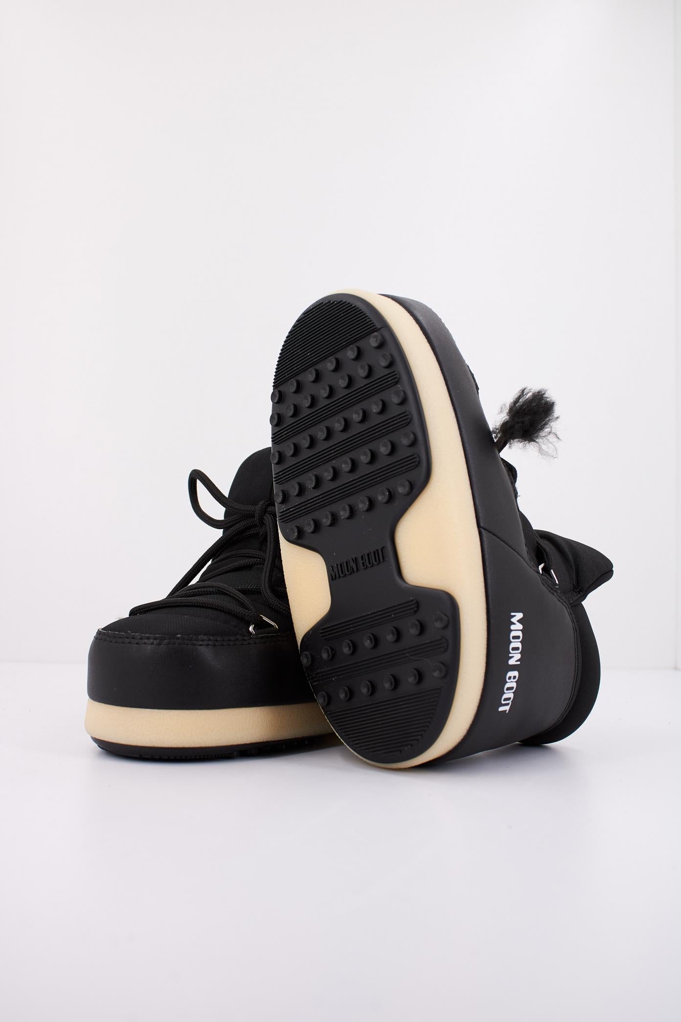 MOON BOOT MB EVX PUMPS en color NEGRO (5)