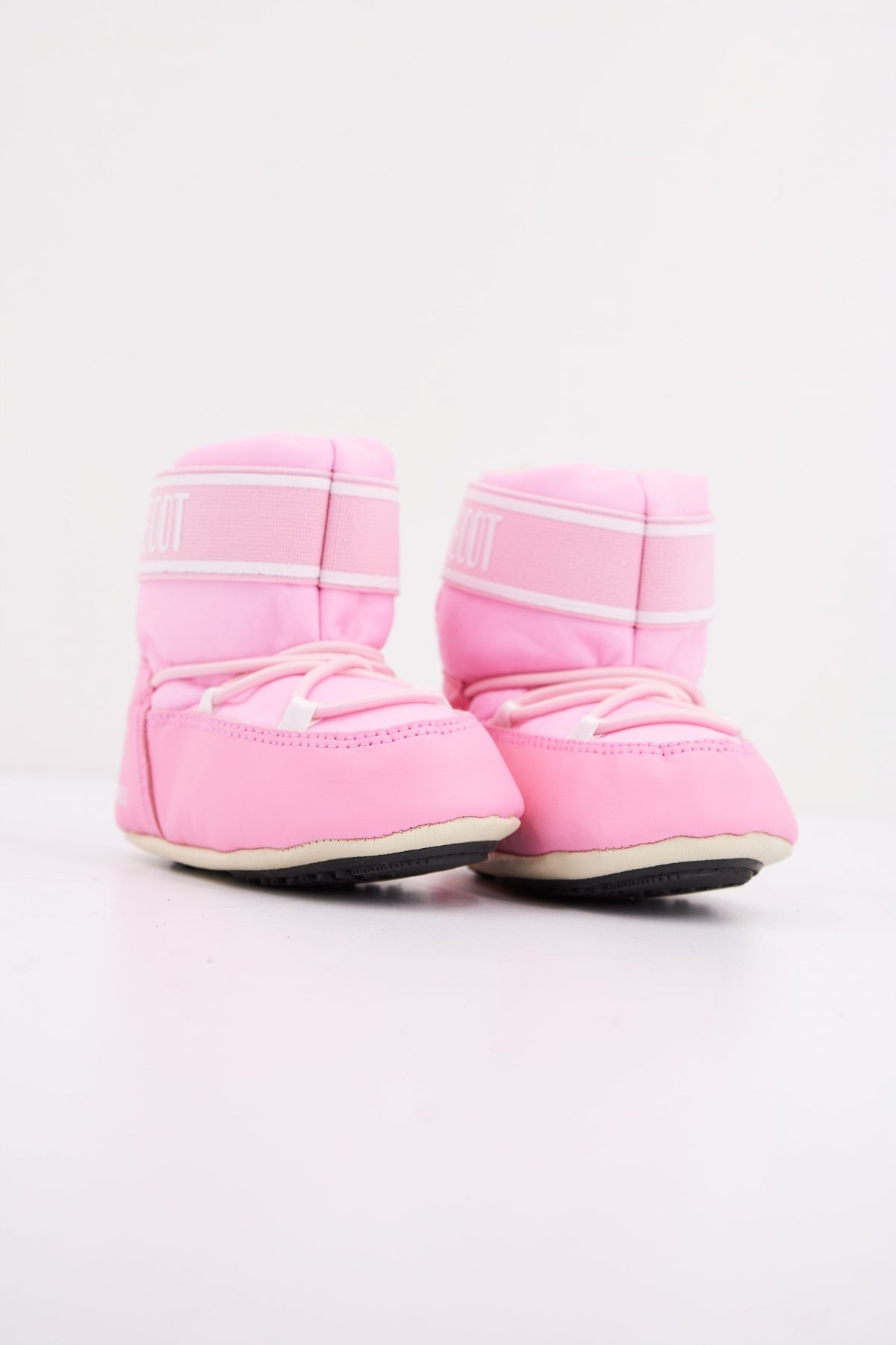 MOON BOOT MB CRIB NYLON en color ROSA (2)