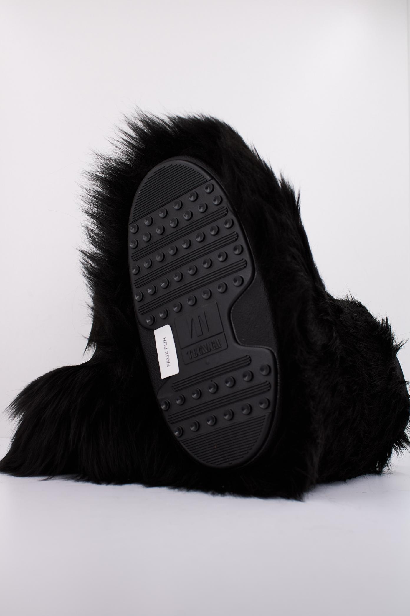 MOON BOOT ICON YETI MID en color NEGRO (5)