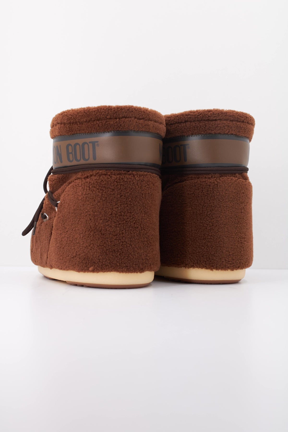 MOON BOOT ICON LOW FLEECE en color MARRON (4)