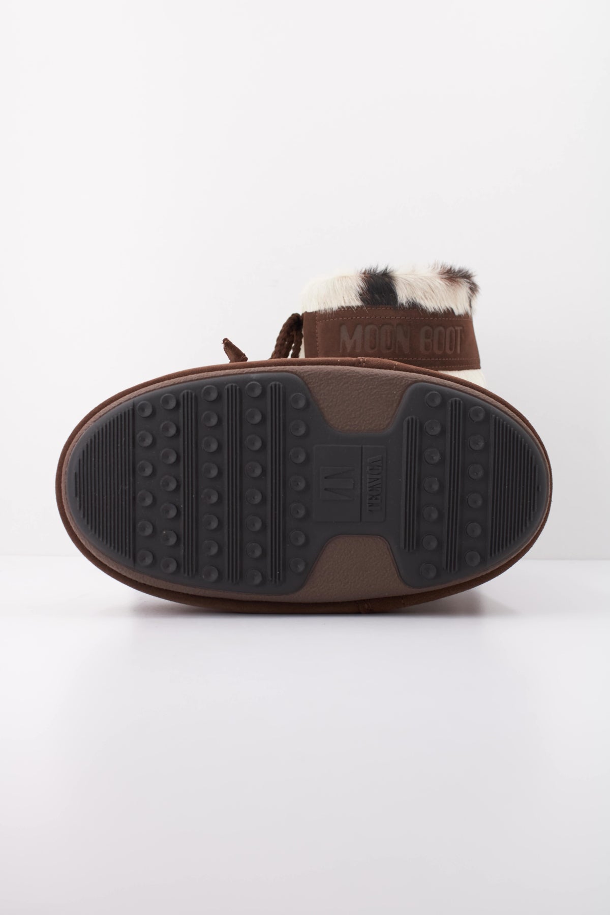 MOON BOOT ICON LOW ARCHIVE COW en color MARRON (5)