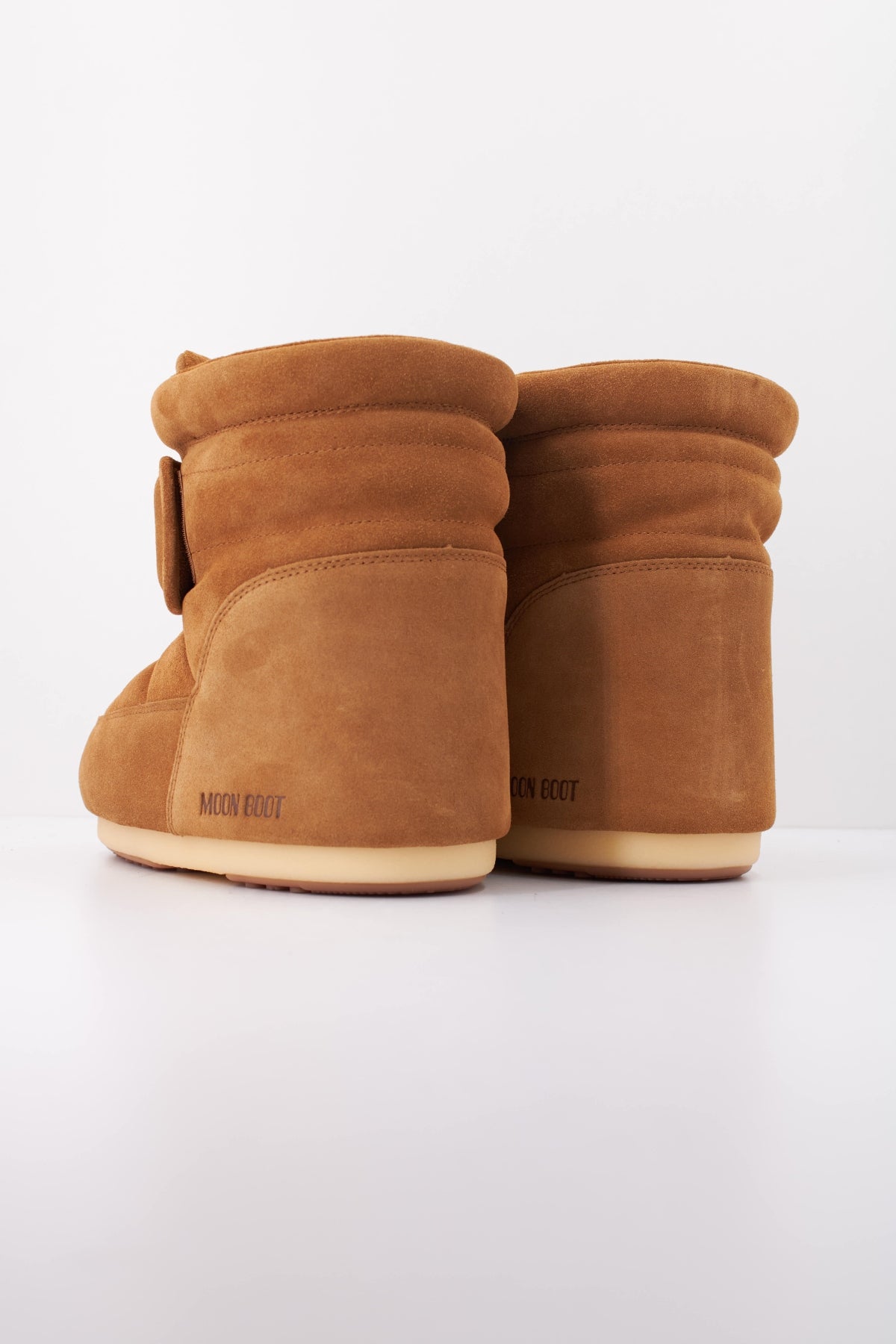 MOON BOOT ICON STRAP SUEDE en color MARRON CLARO (4)