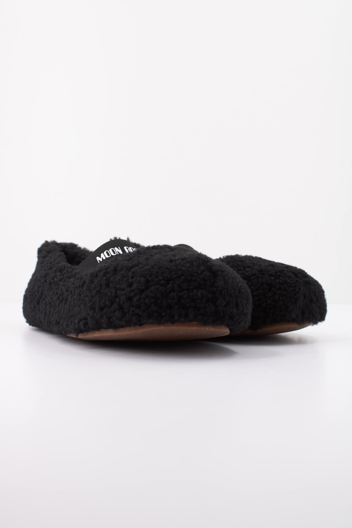 MOON BOOT SHEARLING BALLERINA en color NEGRO (2)