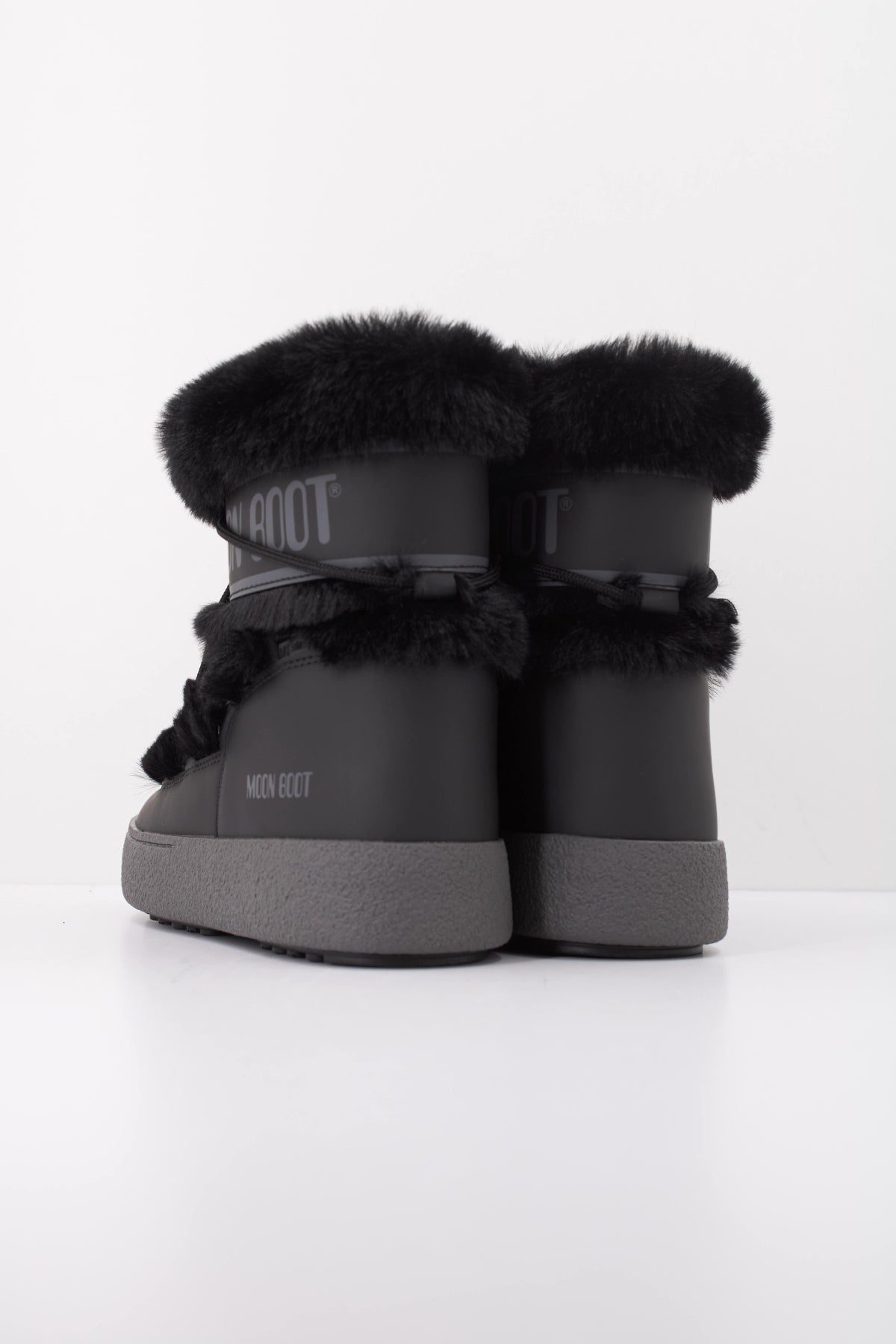 MOON BOOT LTRACK FAUX FUR WP en color NEGRO (4)
