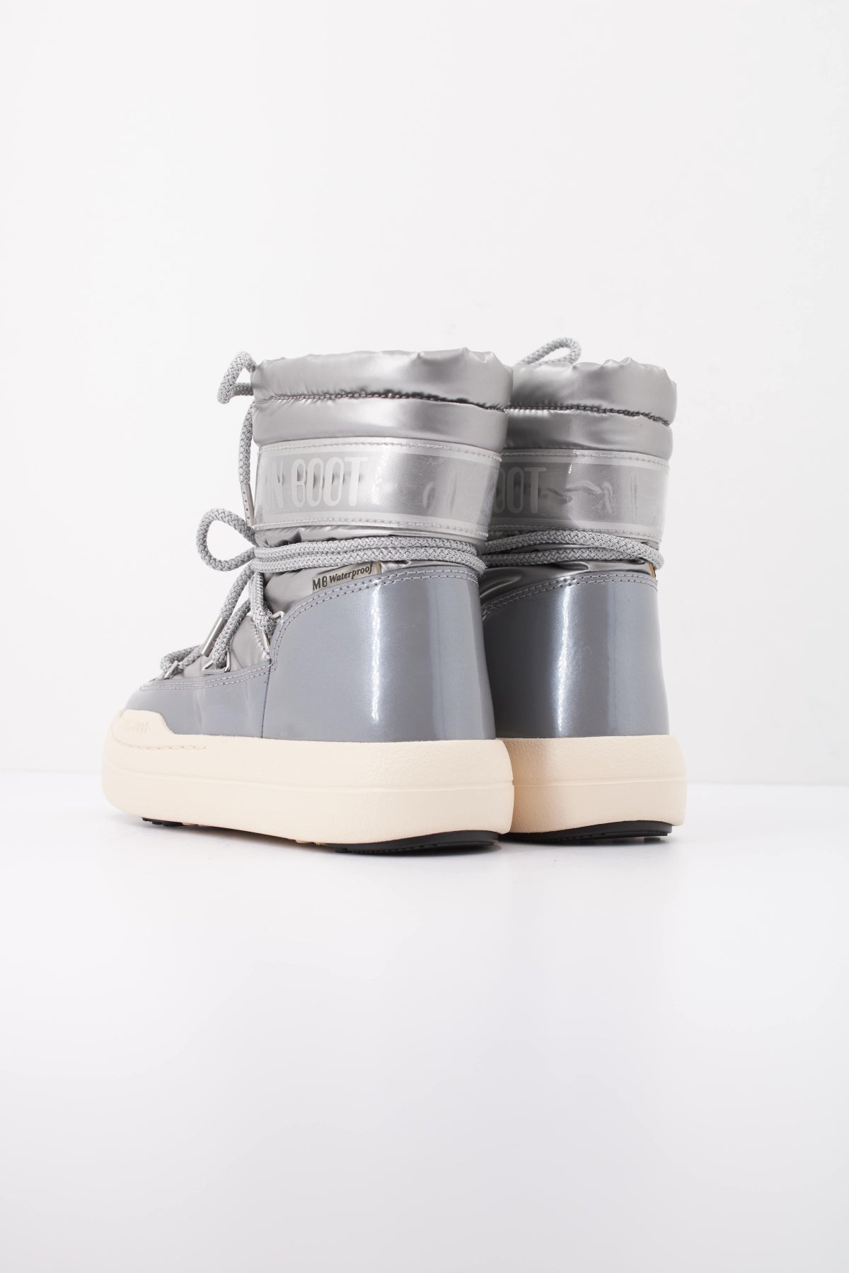 MOON BOOT JR PARK BOOT en color PLATA (4)