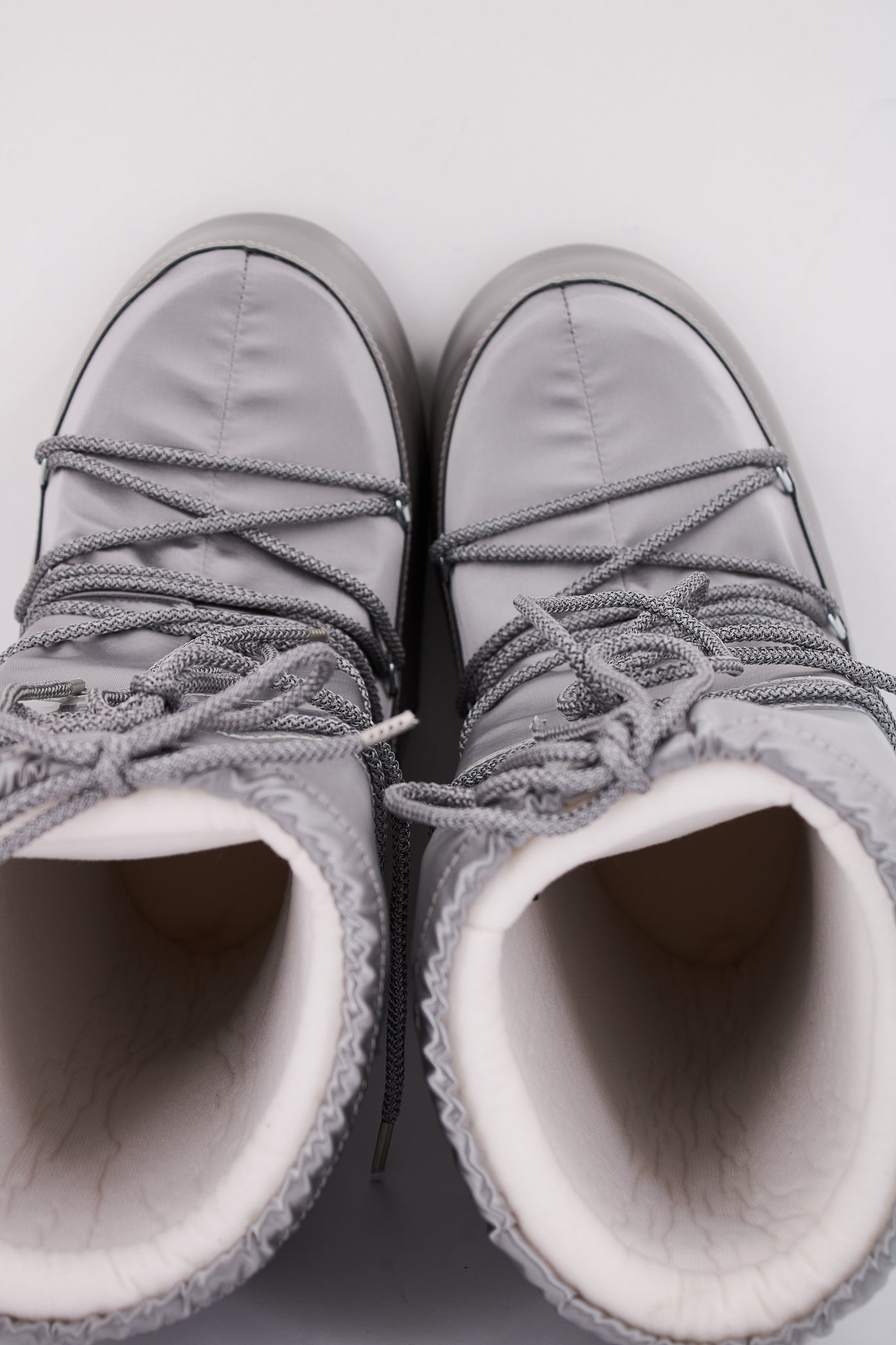 MOON BOOT ICON GLANCE en color PLATA (3)