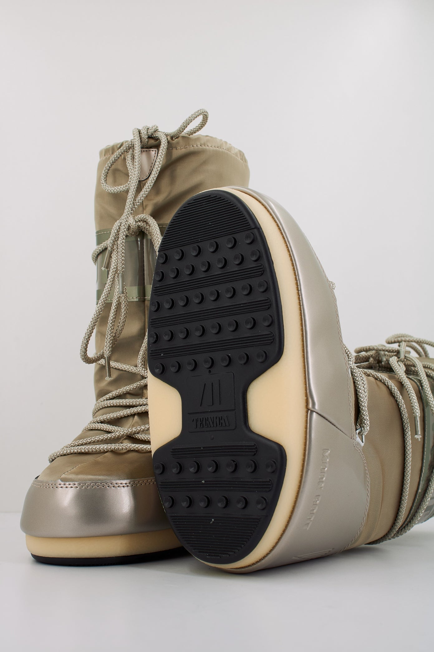 MOON BOOT GLANCE en color GRIS (5)