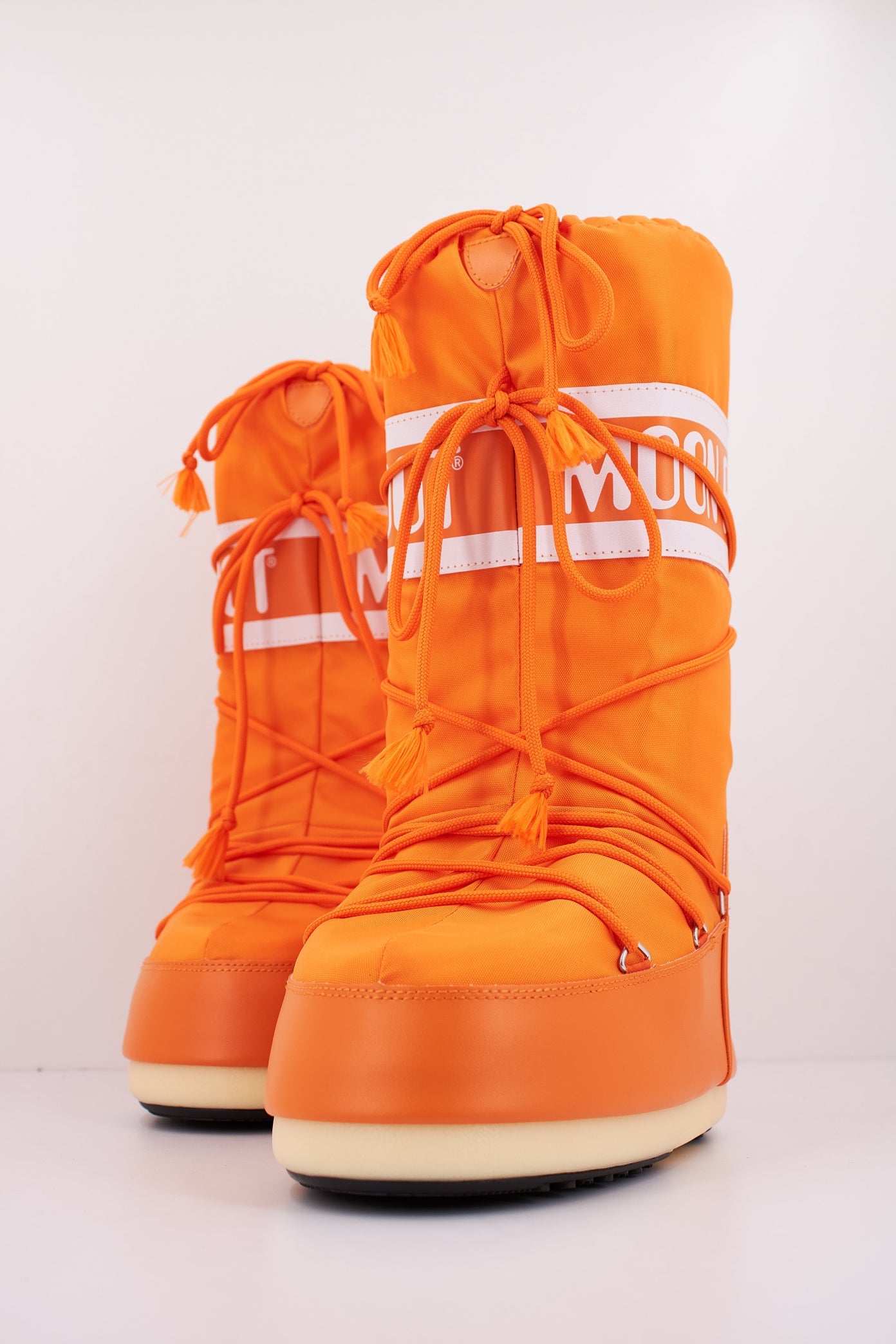 MOON BOOT MB ICON NYLON en color NARANJA (2)
