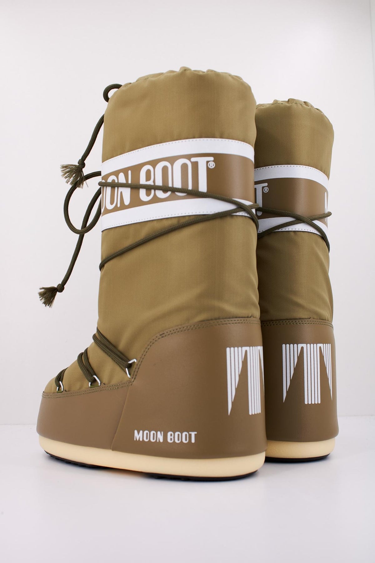 MOON BOOT ICON NYLON en color VERDE (4)