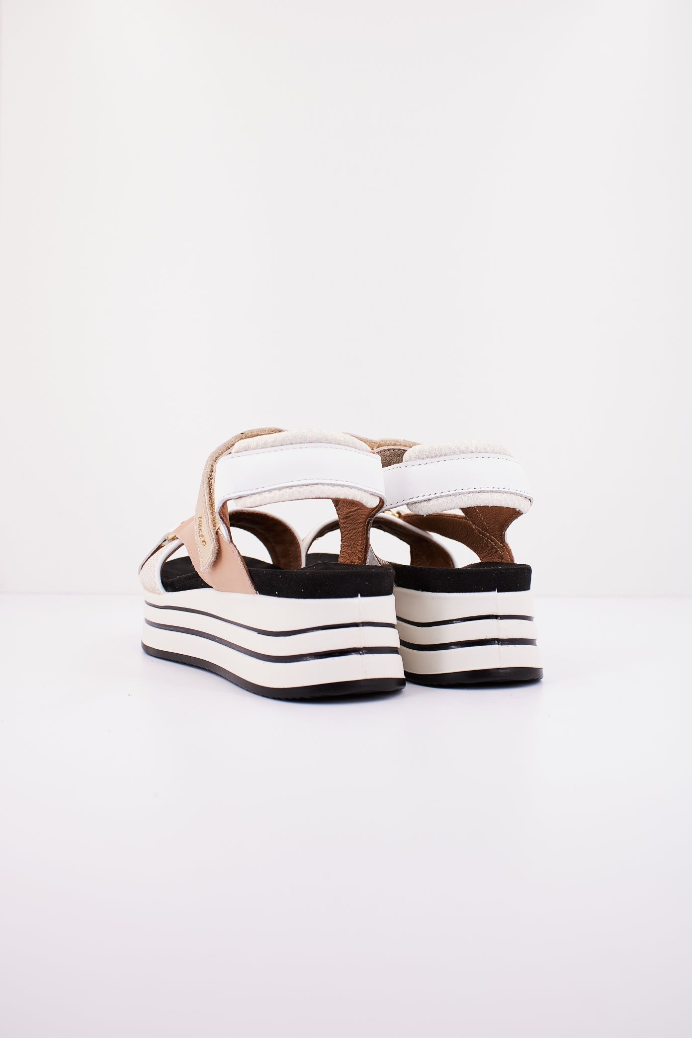 IGI&CO IG en color ORO (3)