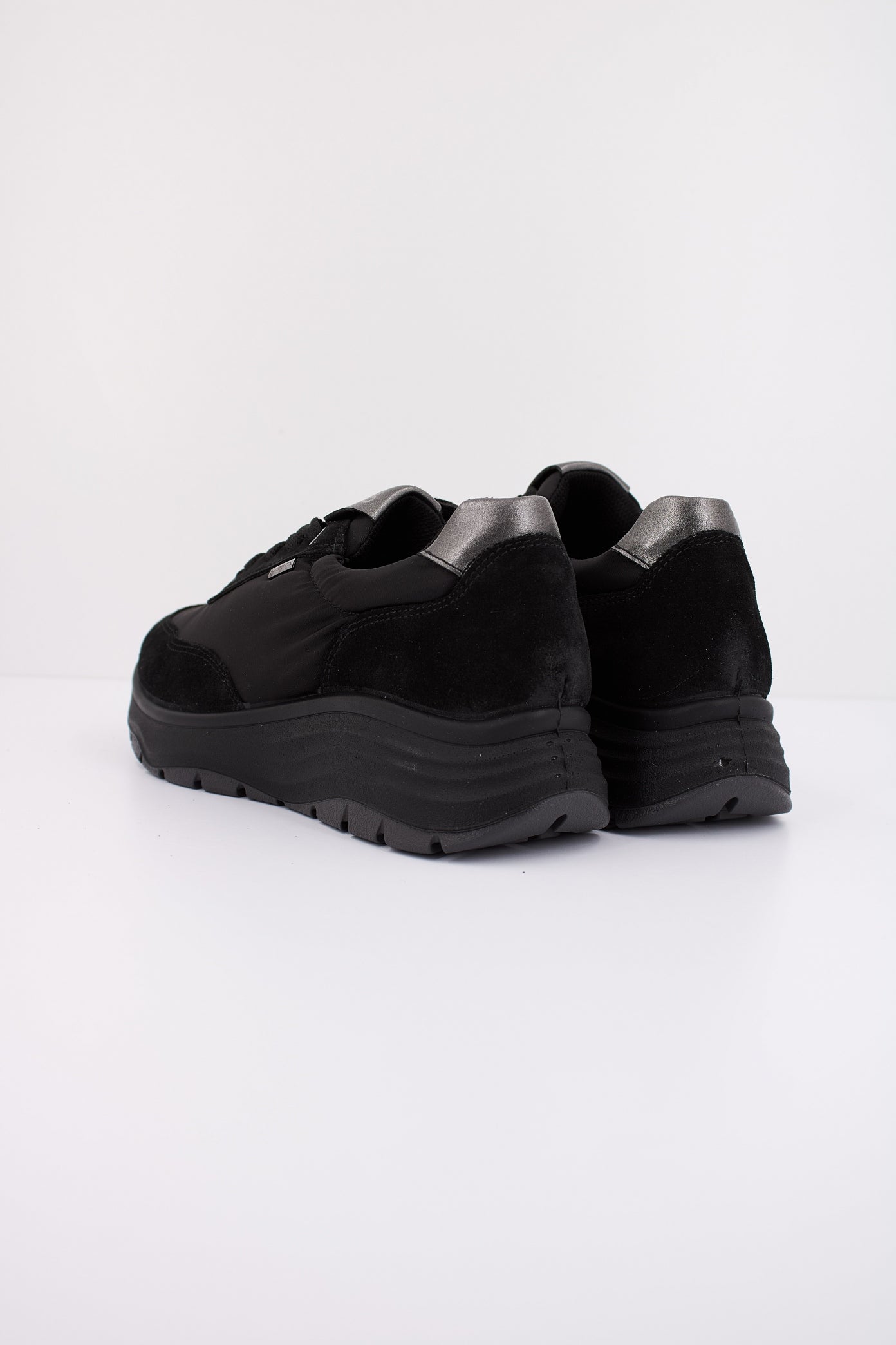 IGI&CO IG en color NEGRO (4)