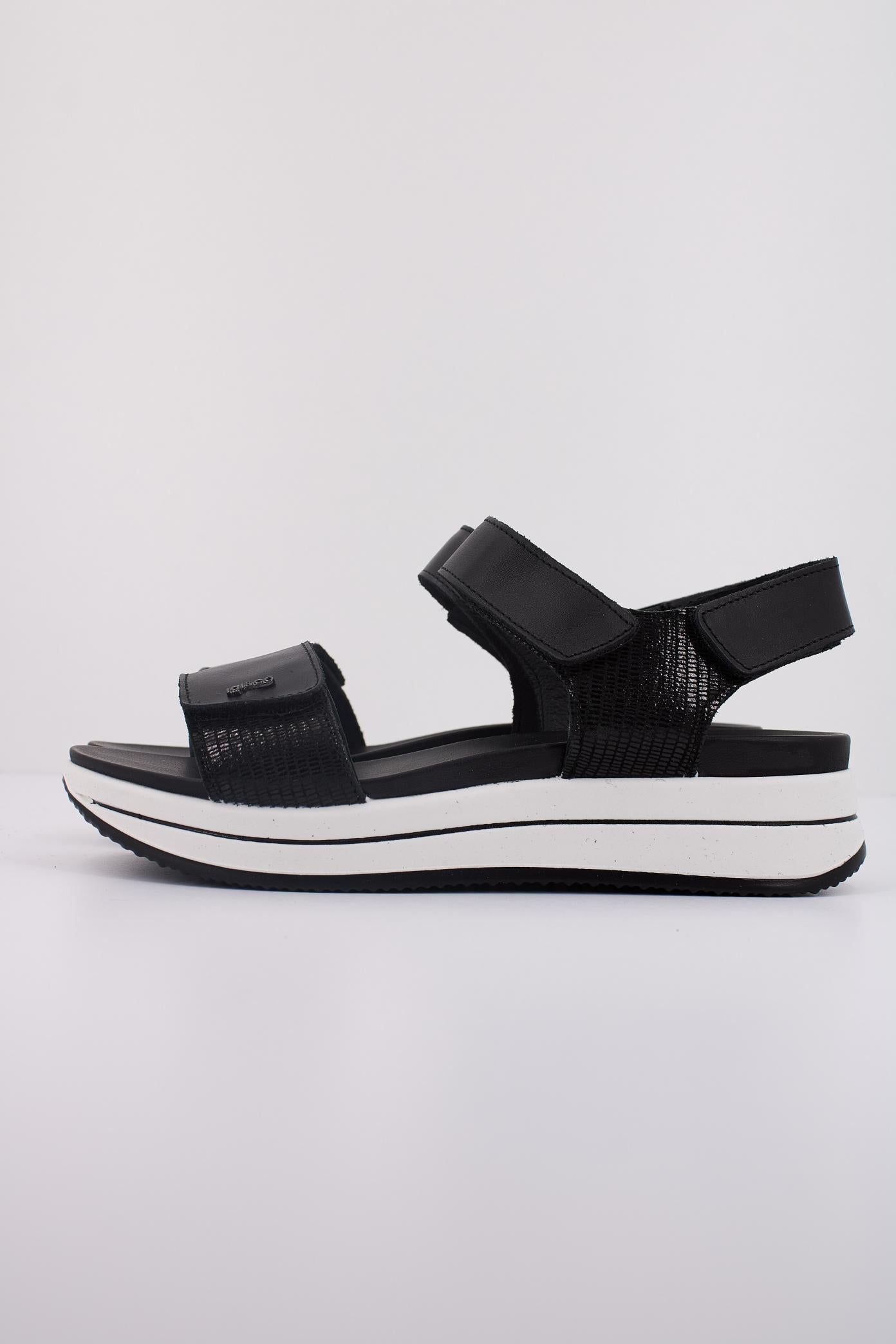 IGI&CO IG en color NEGRO (1)