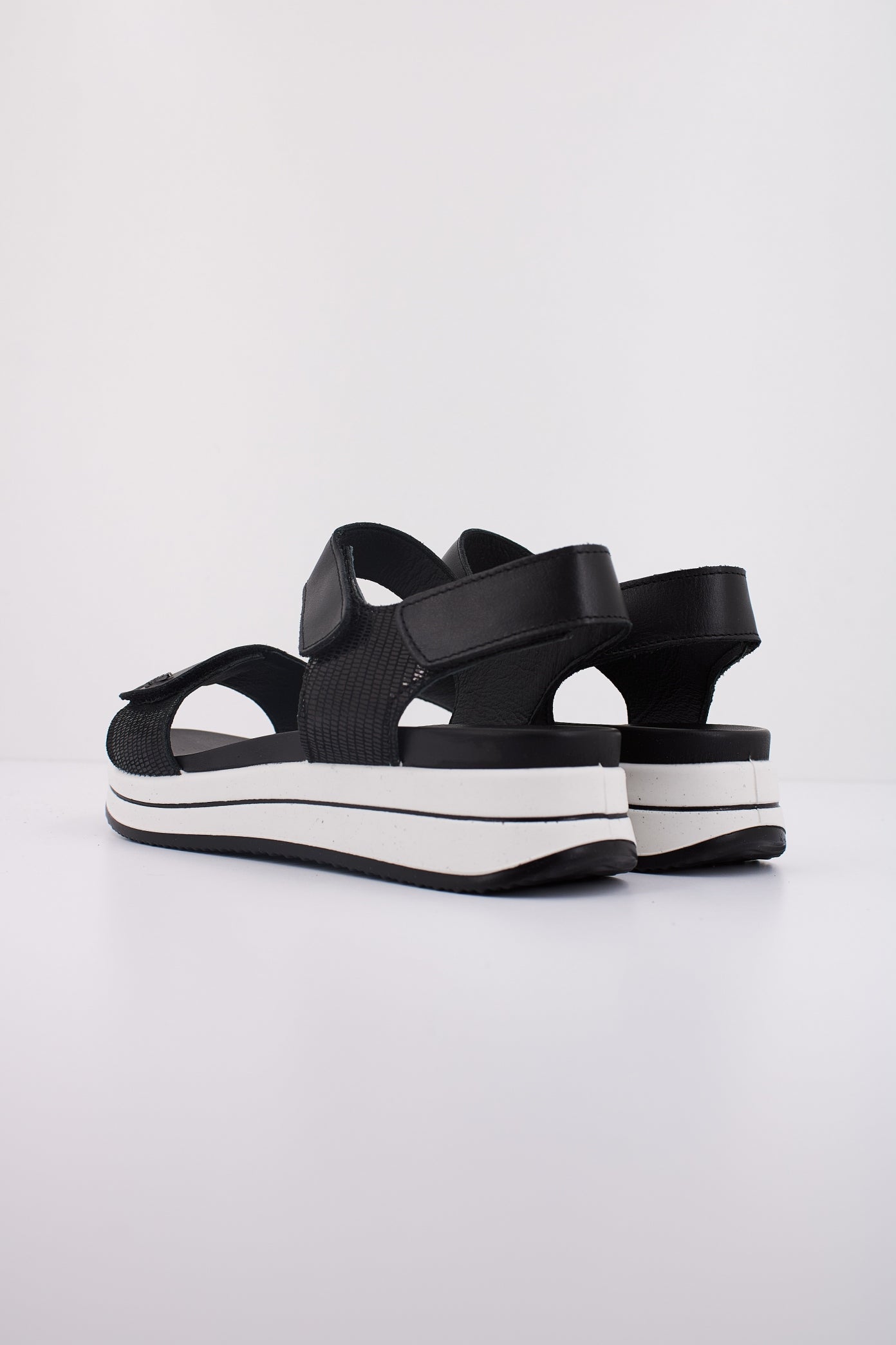 IGI&CO IG en color NEGRO (4)