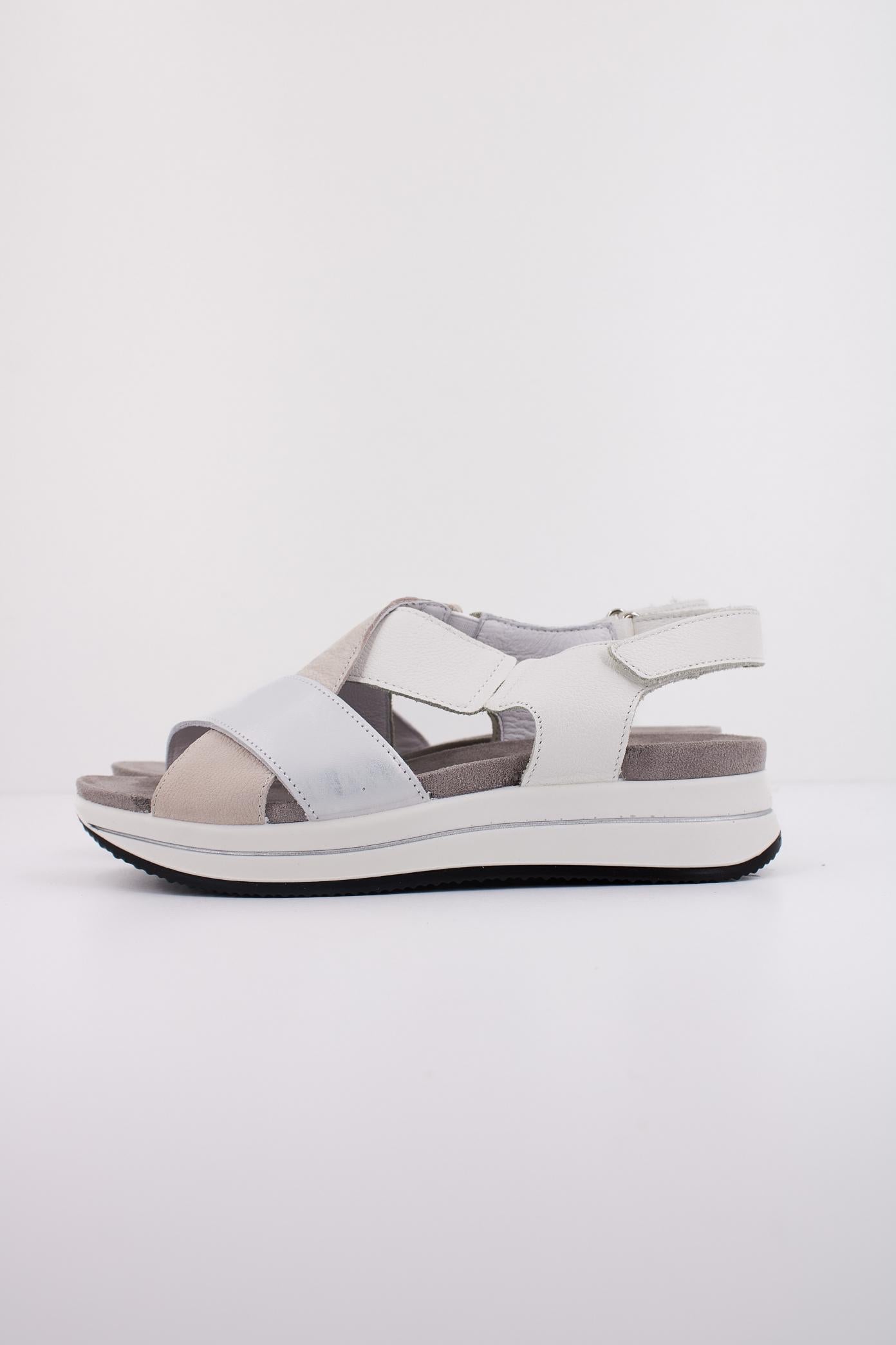 IGI&CO IG en color BLANCO (1)