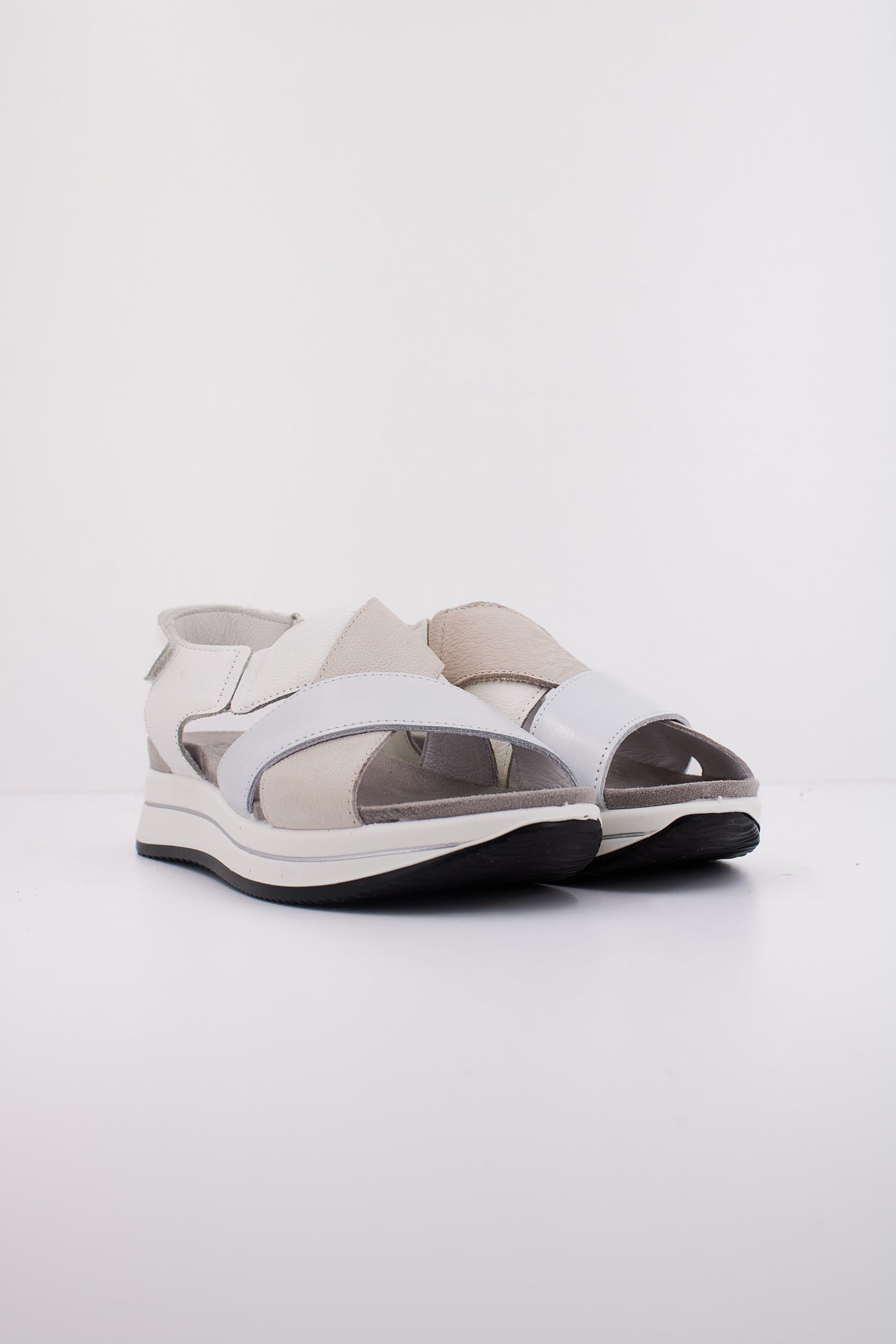 IGI&CO IG en color BLANCO (2)