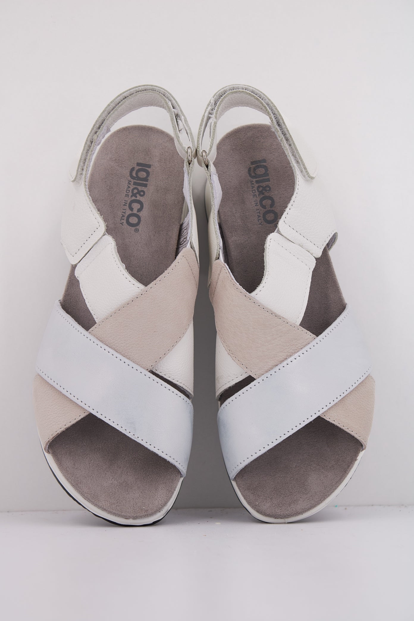 IGI&CO IG en color BLANCO (3)