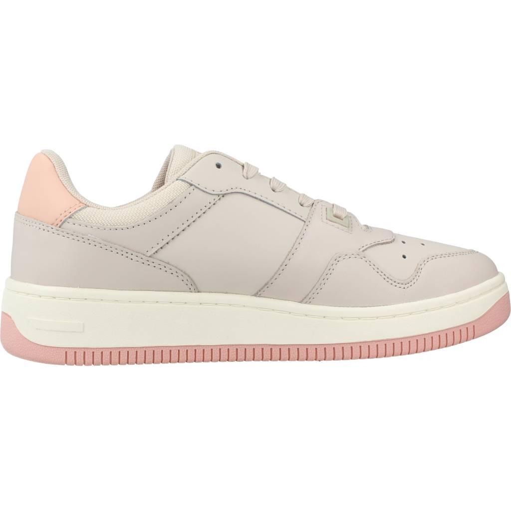 TOMMY JEANS RETRO BASKET en color BEIS (4)