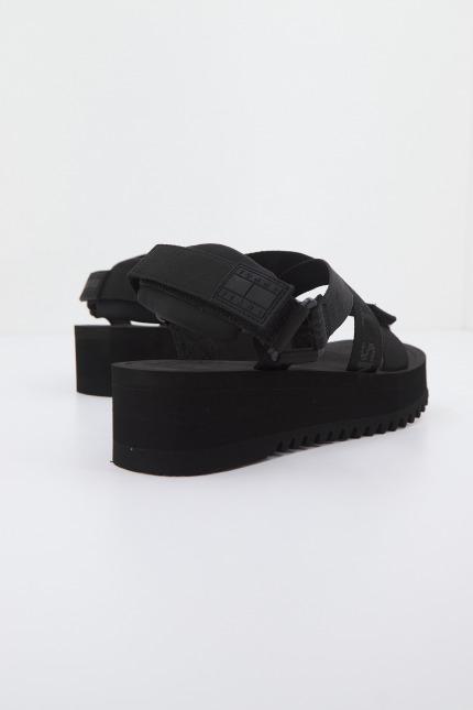 TOMMY JEANS FLATFORM EVA TOMMY JEANS en color NEGRO (3)