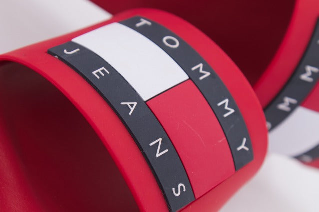 TOMMY JEANS MENS FLAG PO en color ROJO (4)