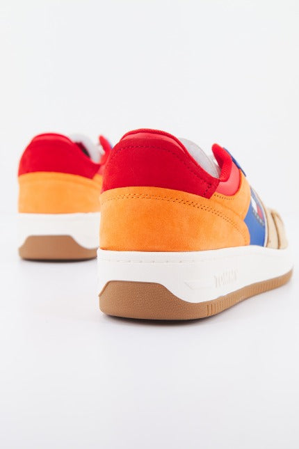 TOMMY JEANS NUBUK BASKET en color MULTICOLOR (3)