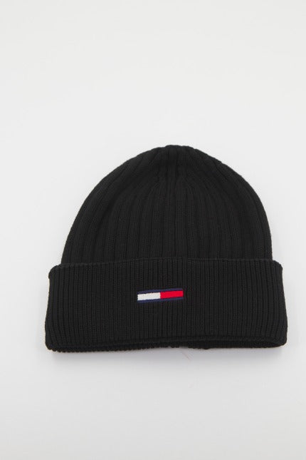 TOMMY JEANS TJW FLAG BEANIE en color NEGRO (1)