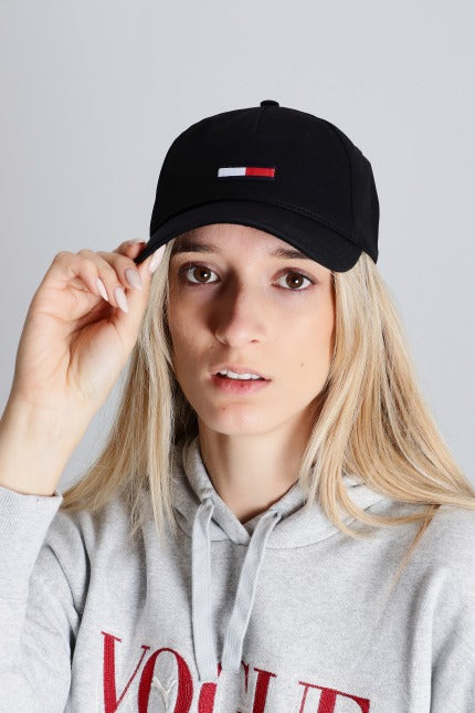 TOMMY JEANS TJW FLAG CAP en color NEGRO (5)