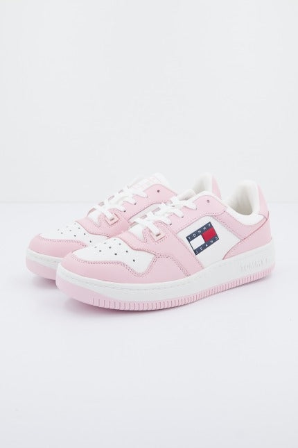 TOMMY JEANS RETRO BASKET WMN en color ROSA (1)