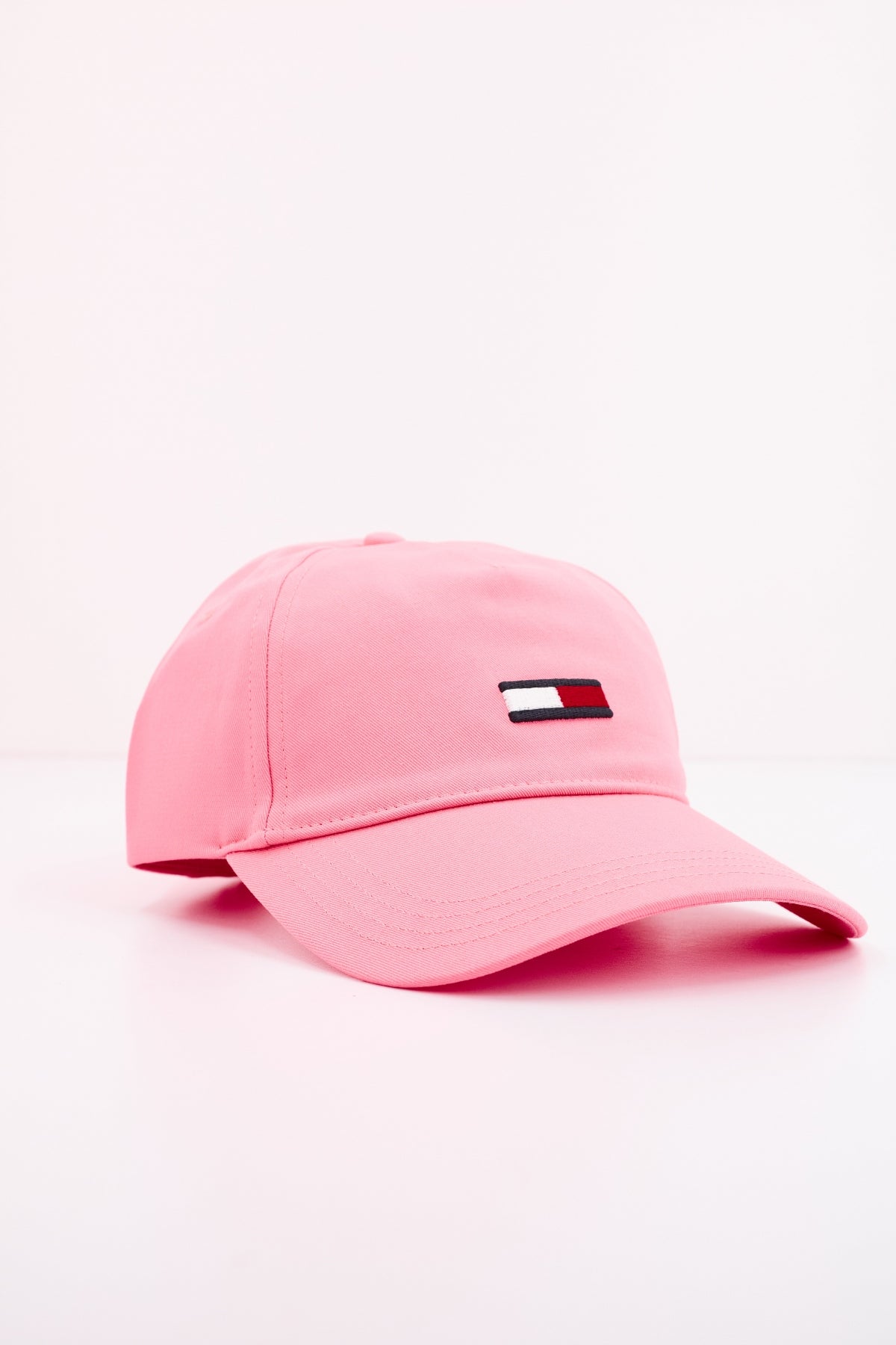 TOMMY JEANS TJW ELONGATED FLAG CAP en color ROSA (2)