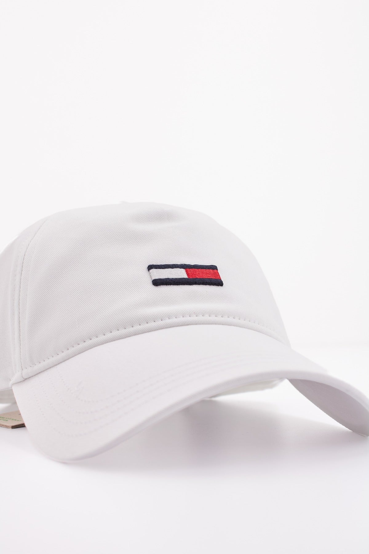 TOMMY JEANS TJW ELONGATED FLAG CAP en color BLANCO (4)