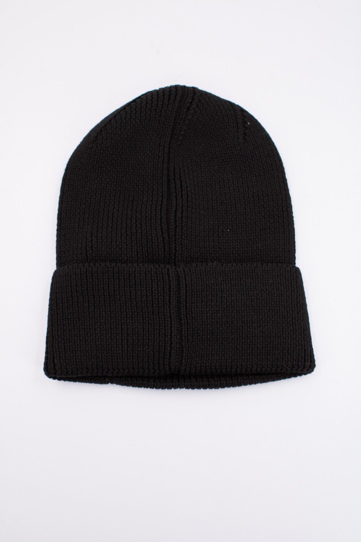 TOMMY JEANS TJW ELONGATED FLAG BEANI en color NEGRO (2)