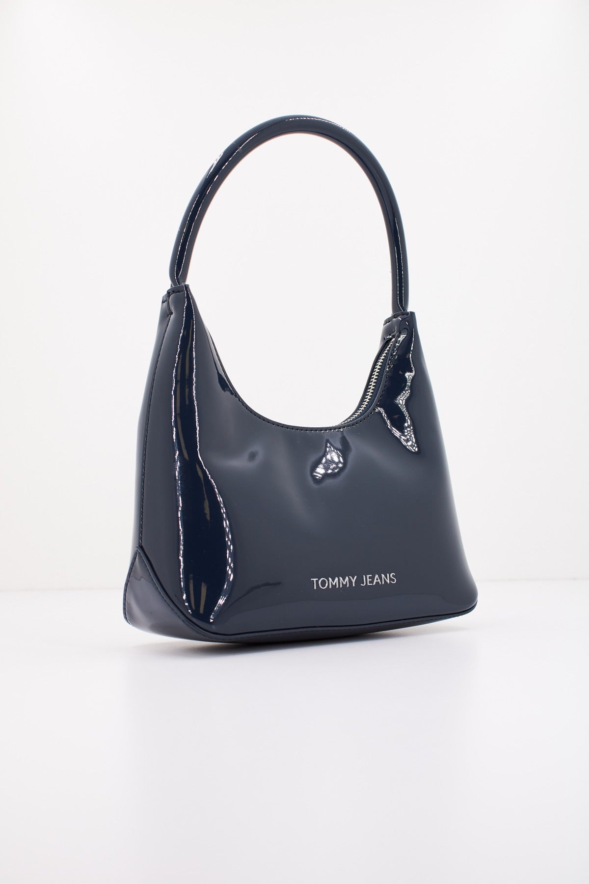 TOMMY JEANS TJW ESS MUST SHOULDER BA en color AZUL (2)