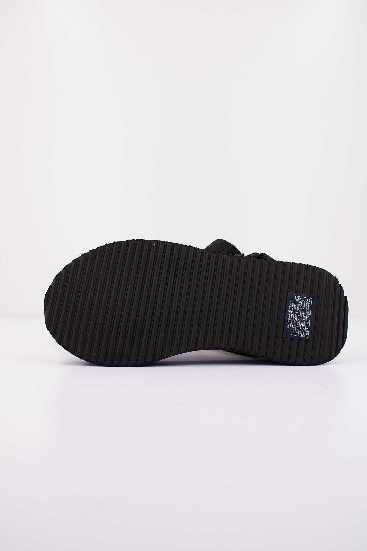 TOMMY JEANS TJW EVA SANDAL en color NEGRO (4)