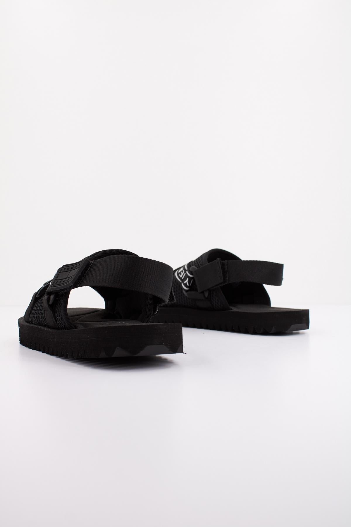 TOMMY JEANS ENEN en color NEGRO (3)