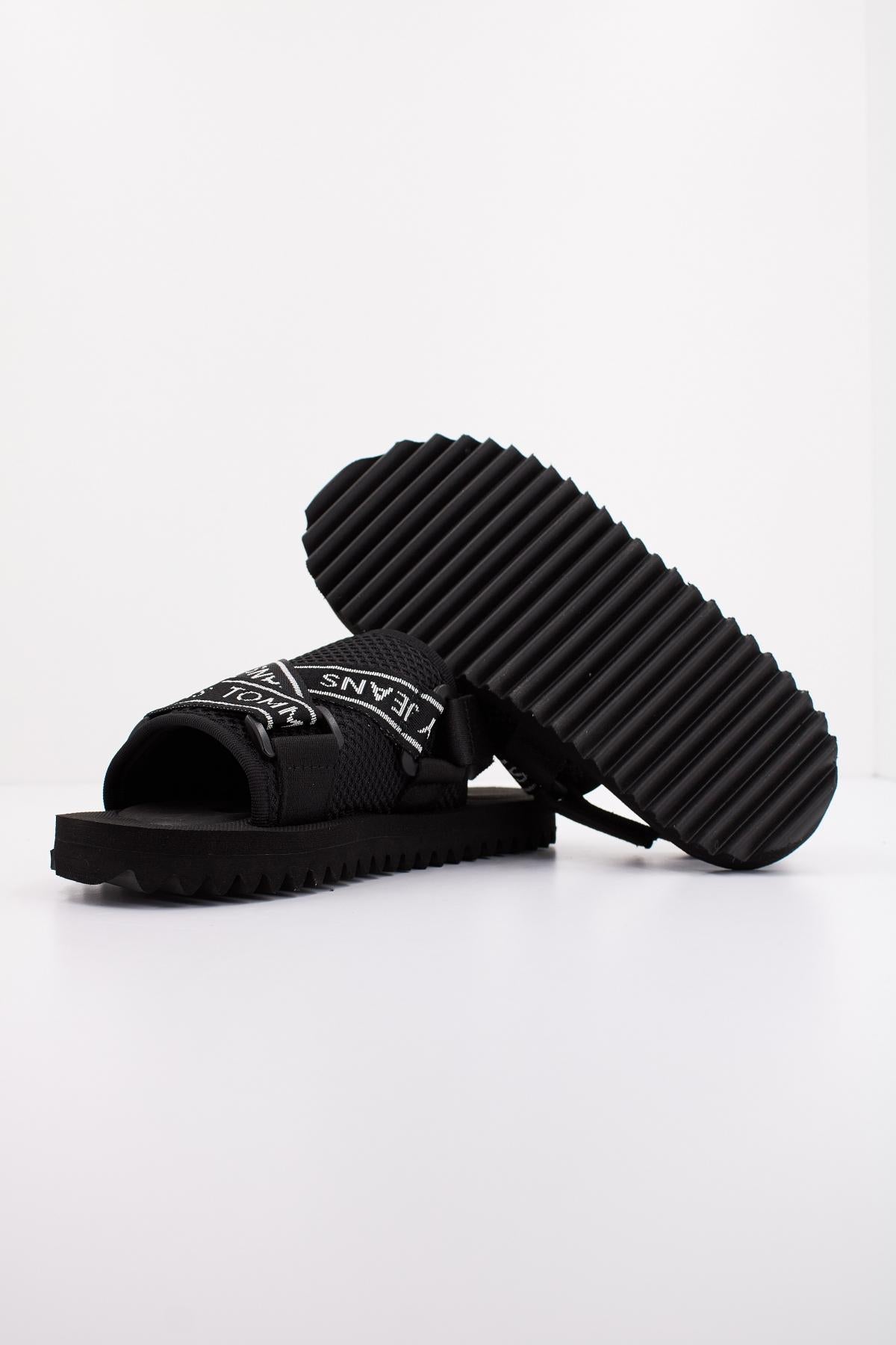 TOMMY JEANS ENEN en color NEGRO (4)