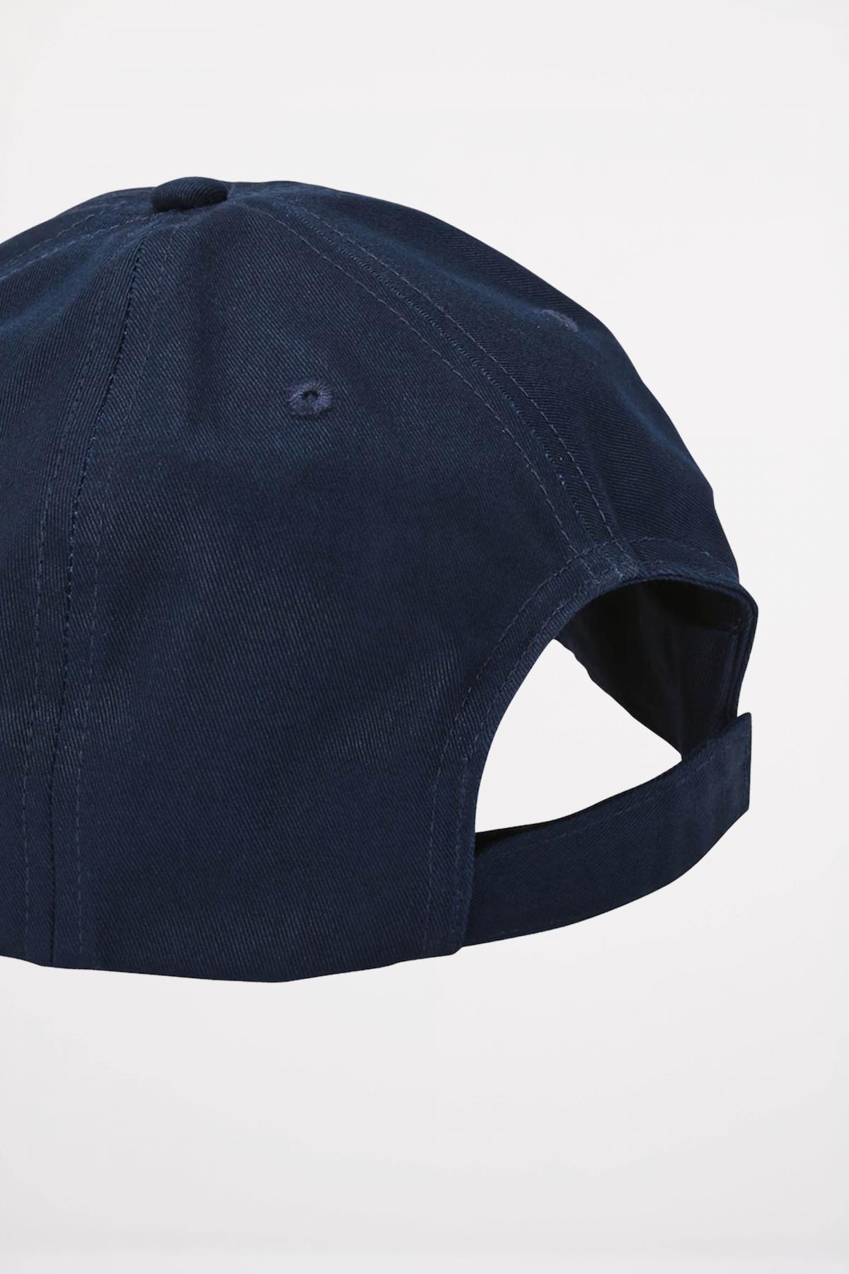 TOMMY JEANS LINEAR LOGO PANEL CAP en color AZUL (3)