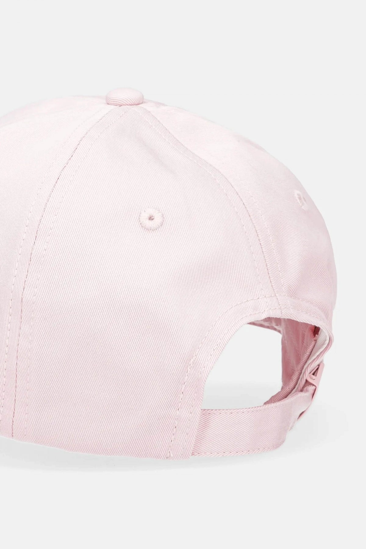TOMMY JEANS HERITATGE PLAQUE CAP en color ROSA (3)