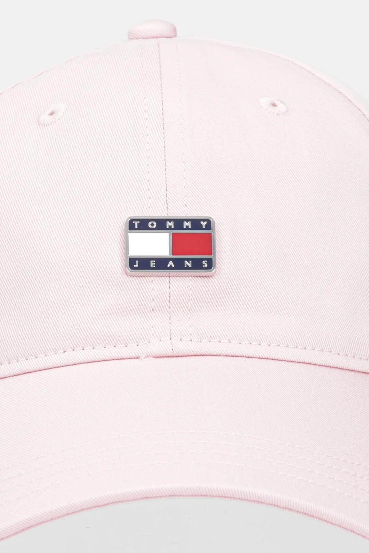 TOMMY JEANS HERITATGE PLAQUE CAP en color ROSA (4)