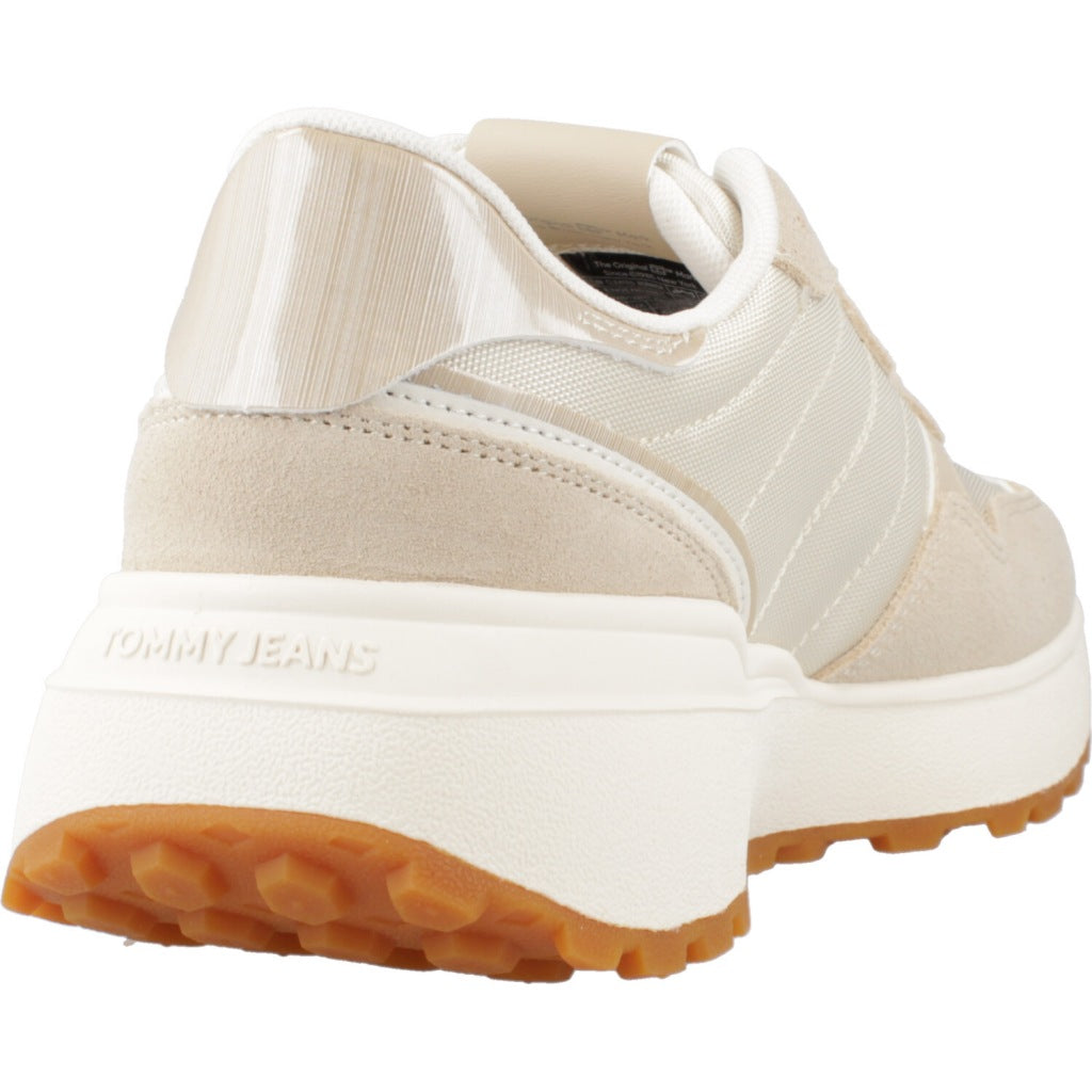 TOMMY JEANS ENEN en color BEIS (3)