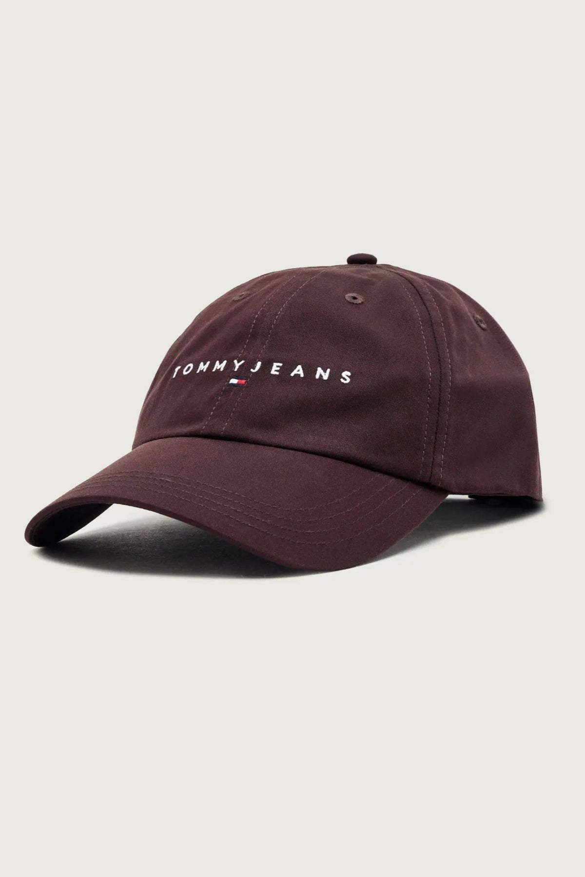 TOMMY JEANS AMAM en color MARRON (1)