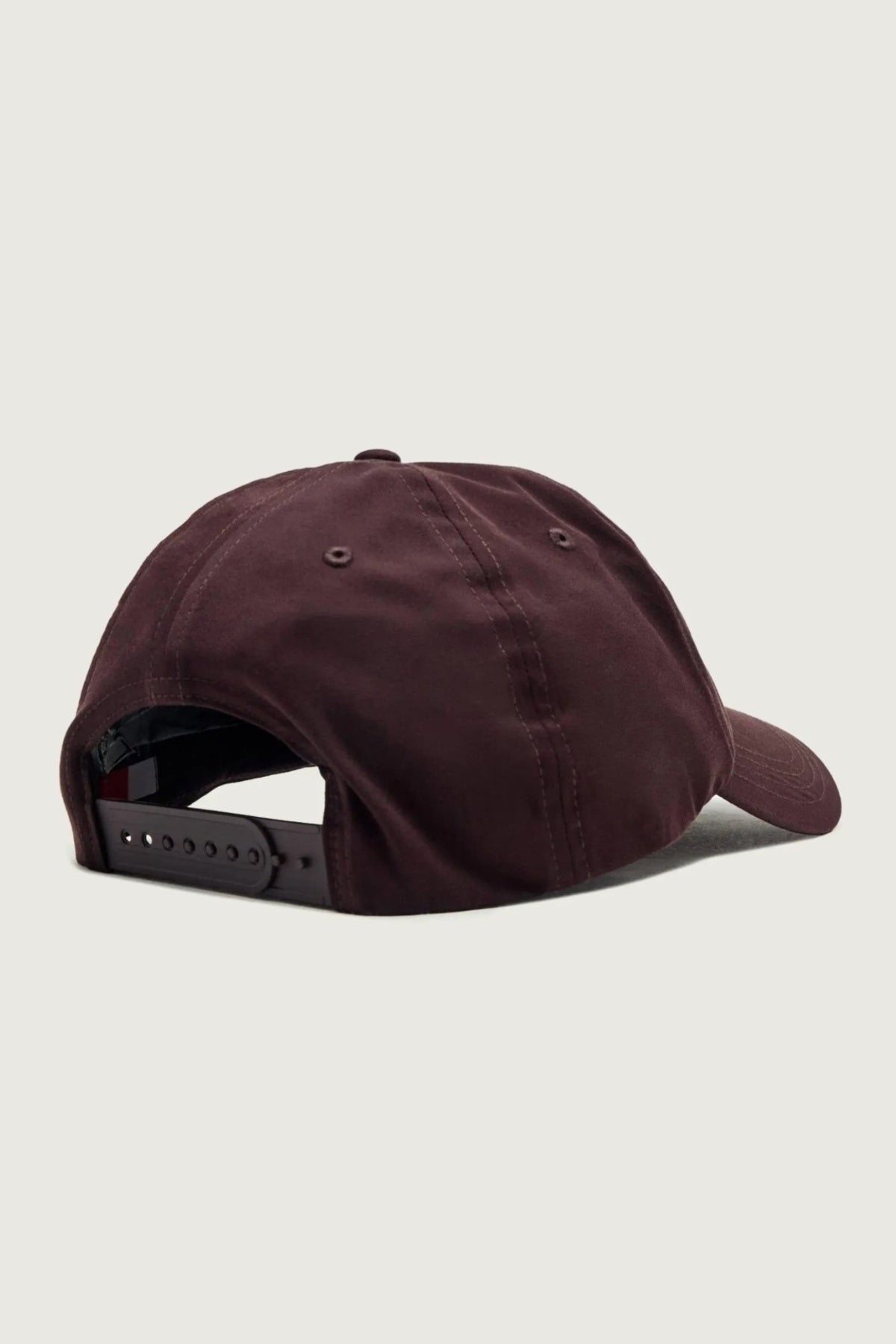TOMMY JEANS AMAM en color MARRON (2)