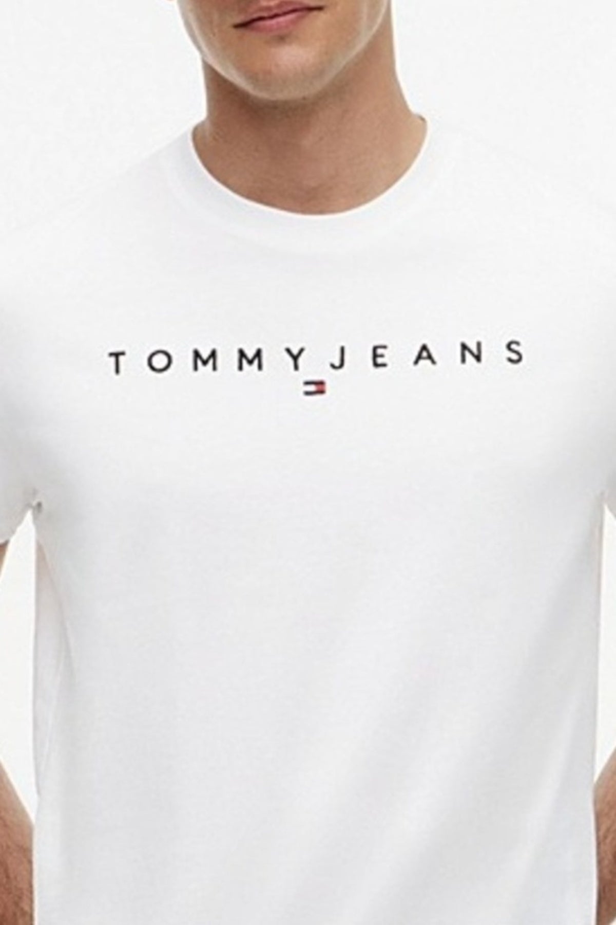 TOMMY JEANS REG LINEAR en color BLANCO (3)