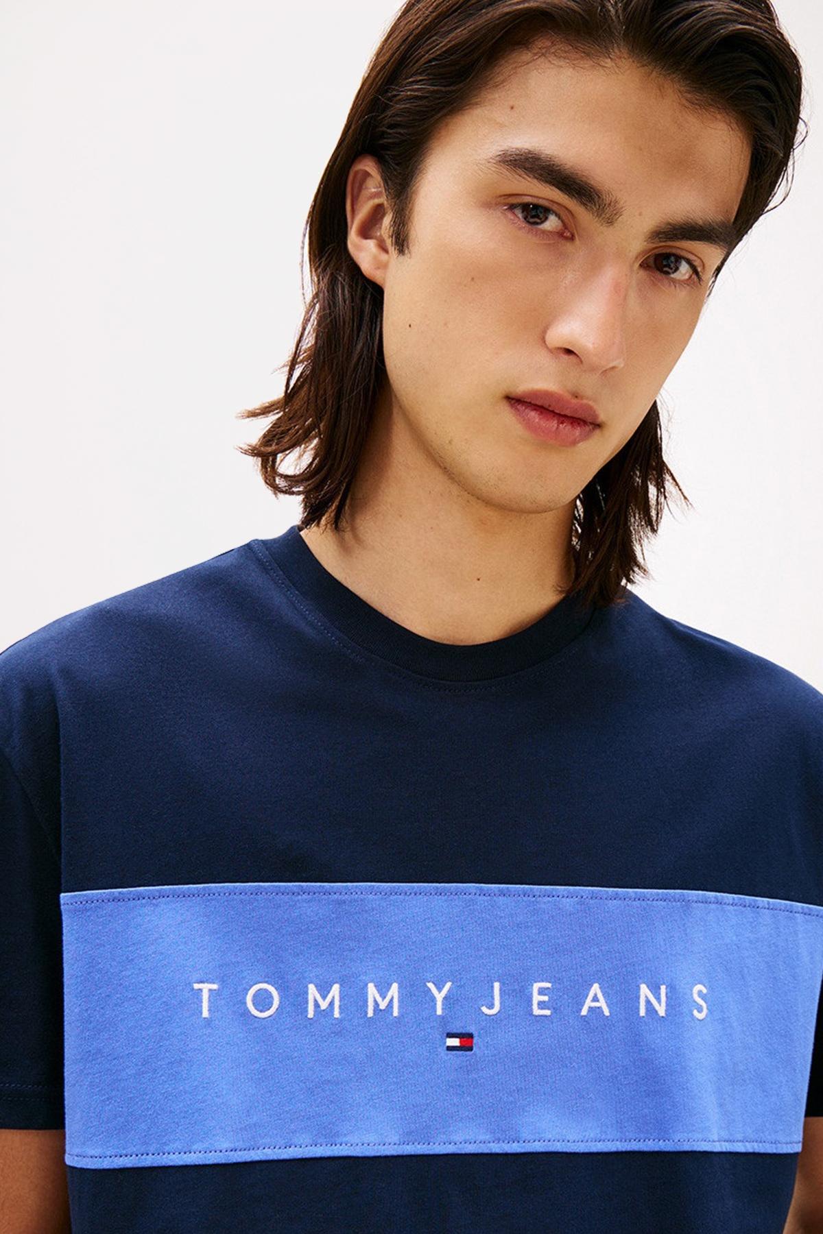 TOMMY JEANS TJM REG CBLK LINEAR LOGO en color AZUL (2)